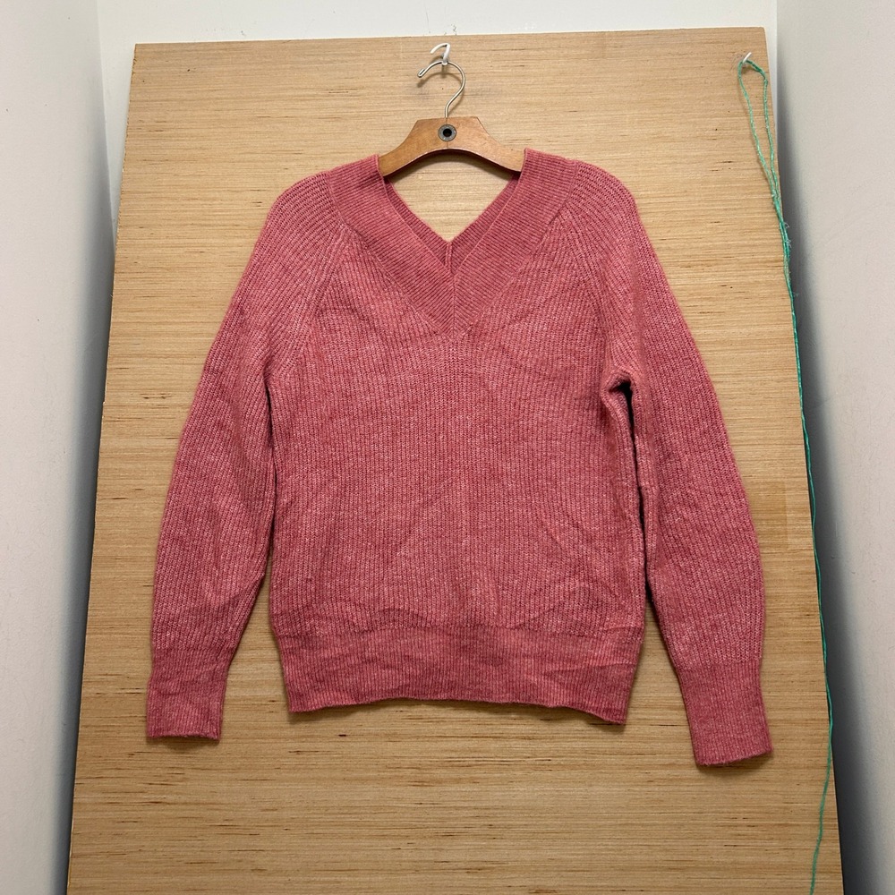 Primark Cares Womens XS Pink Ribbed V-Neck Raglan Sleeve Knit Sweater Pullover